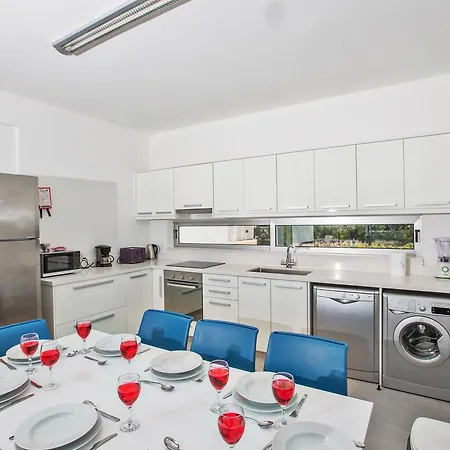 Greco *